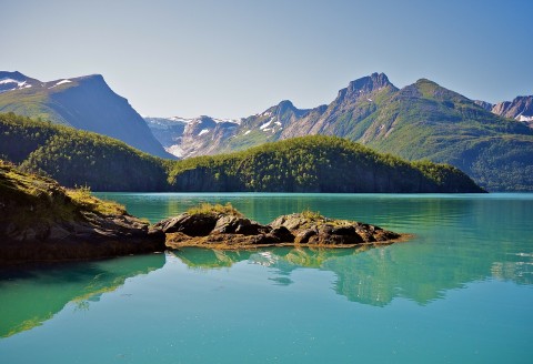 Bytt til norsk språk!